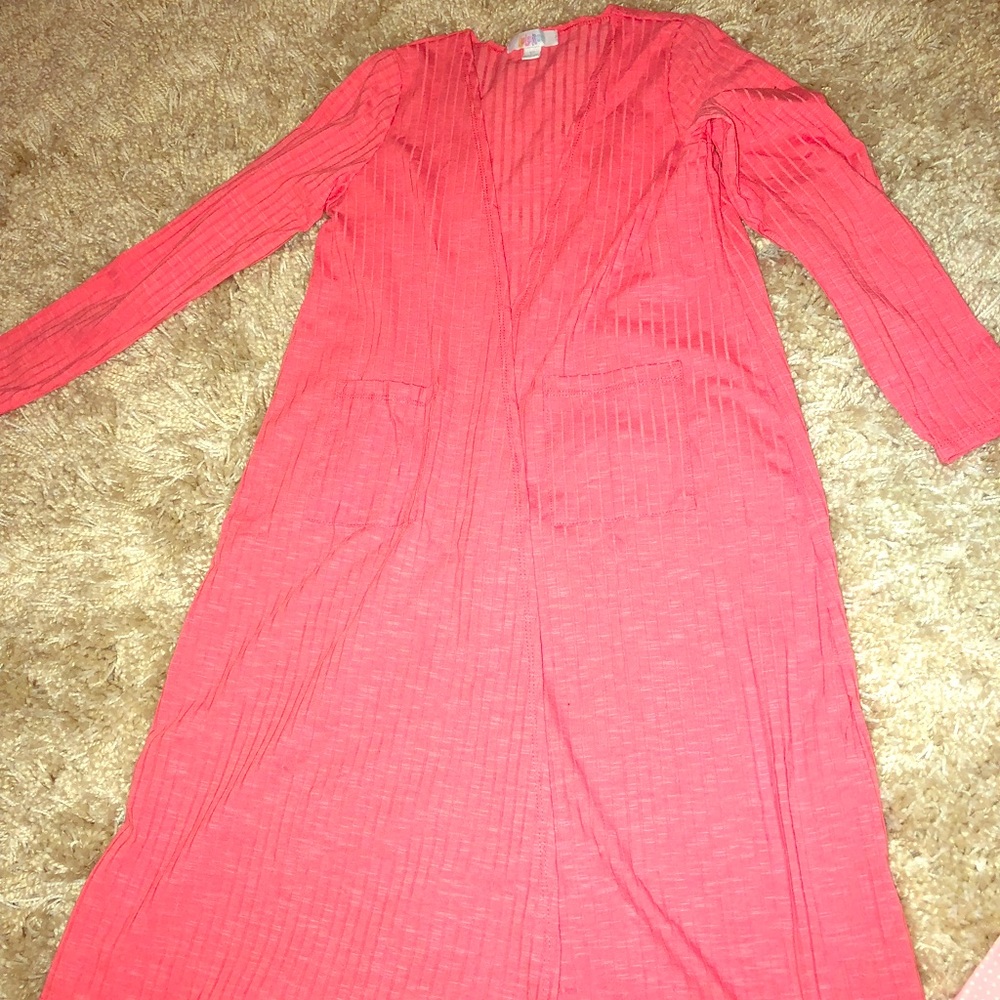 NWOT Lularoe Sariah 💗